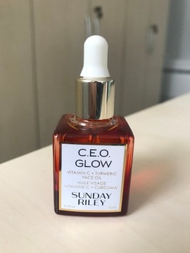 Sunday Riley CEO Glow Vitamin C Turmeric Face Oil 