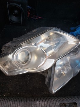 Lampy Hella kpl. Passat b6