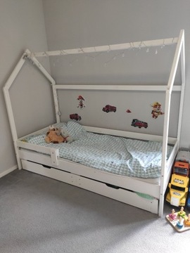 Łóżko dziecięce Domek 200x90 + materac + szuflady