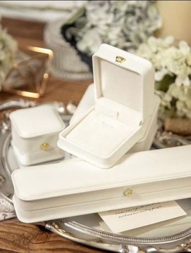 Pudełko na biżuterię eleganckie Białe „S”
