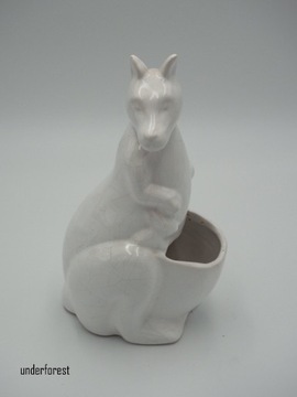 Figurka kangura ceramiczna, osłonka na kwiaty