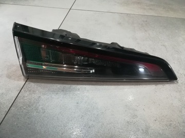 Lampa w klapę lewy tył Toyota corolla E21 kombi