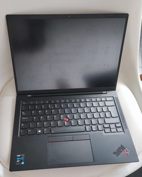 Lenovo ThinkPad x1 Carbon GEN 9 i5 256GB SSD 8GB 