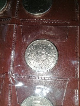 Mały klaser monet PRL 24 monety królowie królowa 