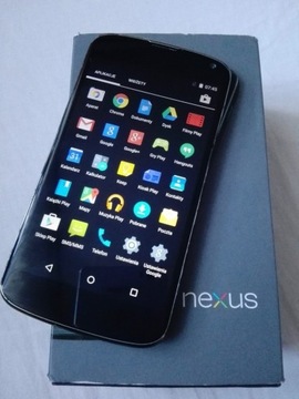 LG-E960 Nexus 4 Black dobry stan