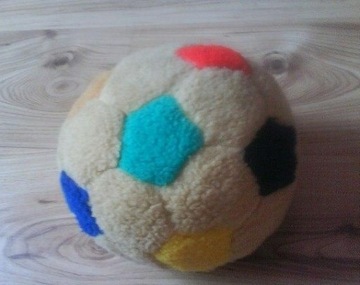 Pluszowa piłka / zabawka dla dzieci 