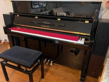 Sprzedam pianino Jamaha Yamaha B3e PE