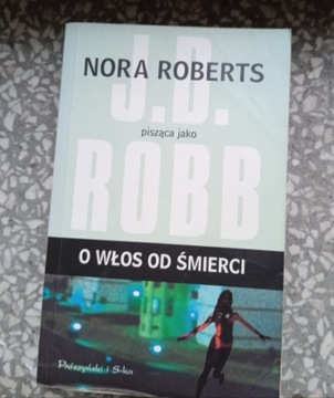 O włos od śmierci Nora Roberts 