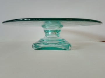 Patera szklana w odcieniu zielonym