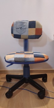 Krzesło biurowe, niewysokie