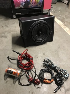 Skrzynia basowa aktywna 250w subwoofer kondensator