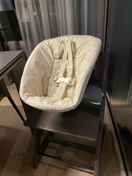 STOKKE leżaczek/siedzisko dla niemowlaka