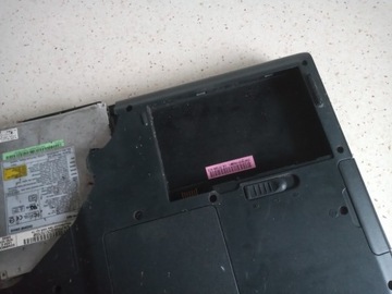 Laptop Acer 2350 uszkodzony 