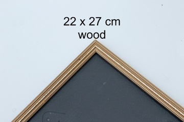 Vintage ramka  drewno 22 x 27 cm 