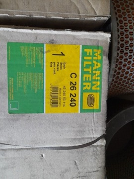 Filtr powietrza MANN FILTER C 26 240 C26240