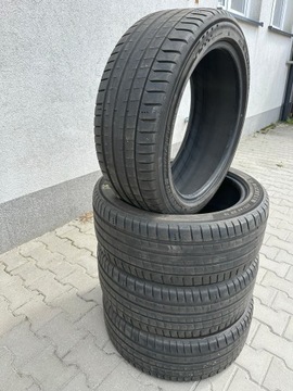 Michelin Pilot Sport 4 Opona letnia 235/45 ZR 19 