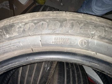 Goodyear Efficientgrip Performance 2 215/50/R18