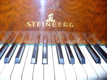 Fortepian STEINBERG, krótki - 150 cm