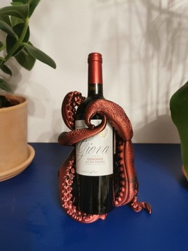 Ośmiornica - niesamowity stojak na wino