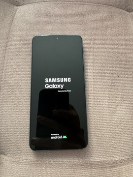 Samsung S22 8/256 stan praktycznie idealny !!!
