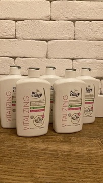 Regenerujący szampon z czosnkiem na porost Farmasi