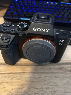 Sony a7 II ILCE-7M2 grip, ładowarka 3 baterie