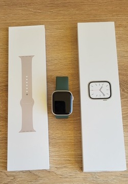 Smartwatch Apple Watch series 7 GPS 45mm srebrny