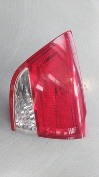 lampa hyundai ix35 prawy tył klapa 2010r 