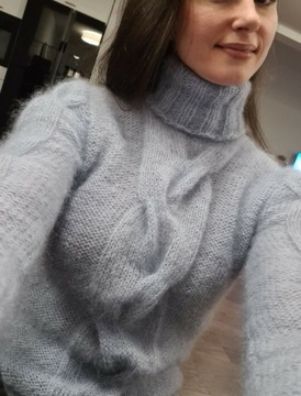 Sweter z moheru 100%rozmiar s ręcznie robiony