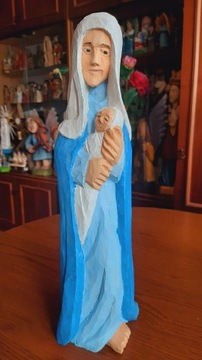 Matka Boska rzeźba ludowa 