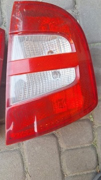 Lampa prawy tył Skoda Fabia I HB przedlift 