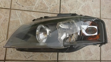 Lampa lewa przednia Audi a3 8p 03-10 r. 