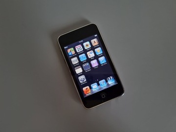 iPod Touch 8 GB (2. generacji - A1288)