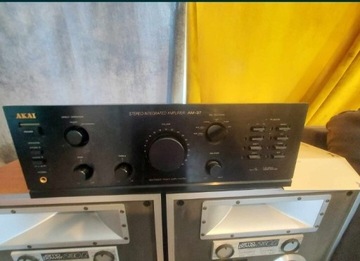 Akai AM-37  wzmacniacz audio 