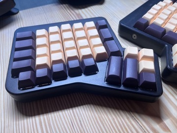 KAT Oasis keycaps (ErgoDox). Sculpted. PBT