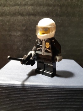 Lego Minifigurka City Policjant