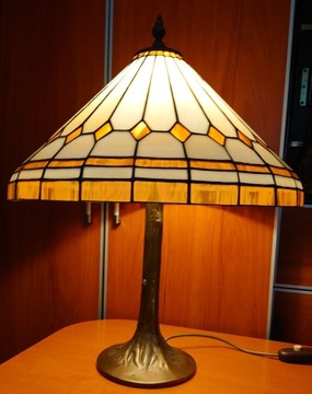 Lampa nocna AUTOMAX N.Y. 11418