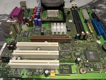 Płyta główna Fujitsu Siemens + Pentium 4 3 GHz