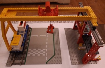 LEGO 4555 Cargo Station + Instrukcja + Naklejki