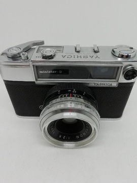 YASHICA MINISTER D