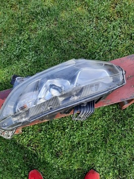 Lampa  Reflektor  Honda Civic X oryginał.