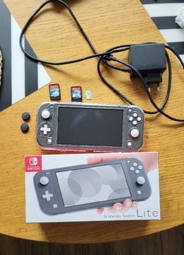 Nintendo switch lite plus szary plus dwie gry