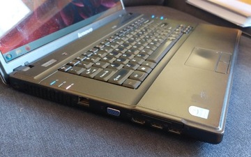 Lenovo 3000 N500 / 4GB ram