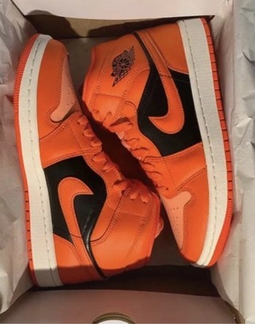 Jordan Air 1 Mid SE "Orange Black" 40 EU/9US