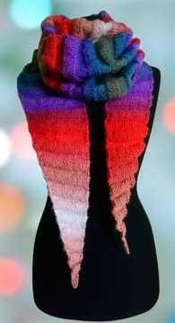 Szalik damski rękodzieło kolorowy na drutach