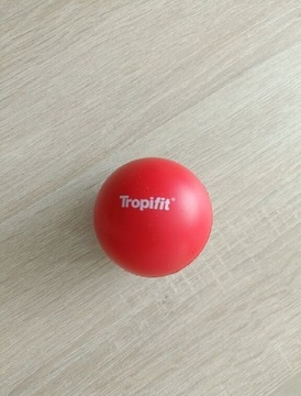 Czerwona piłeczka gumowa Tropifit