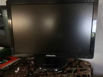 Monitor Samsung (ekran 41cm/26cm)