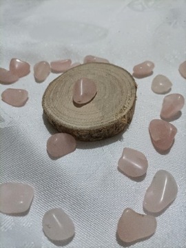 Kwarc różowy minerał kamień minerały 