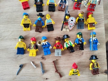 Zestawi figurek LEGO Pirates + Western. Akcesoria