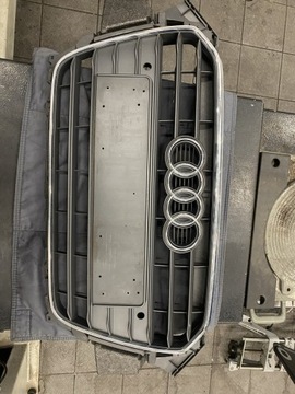 AUDI A4 B8 LIFT ATRAPA GRILL